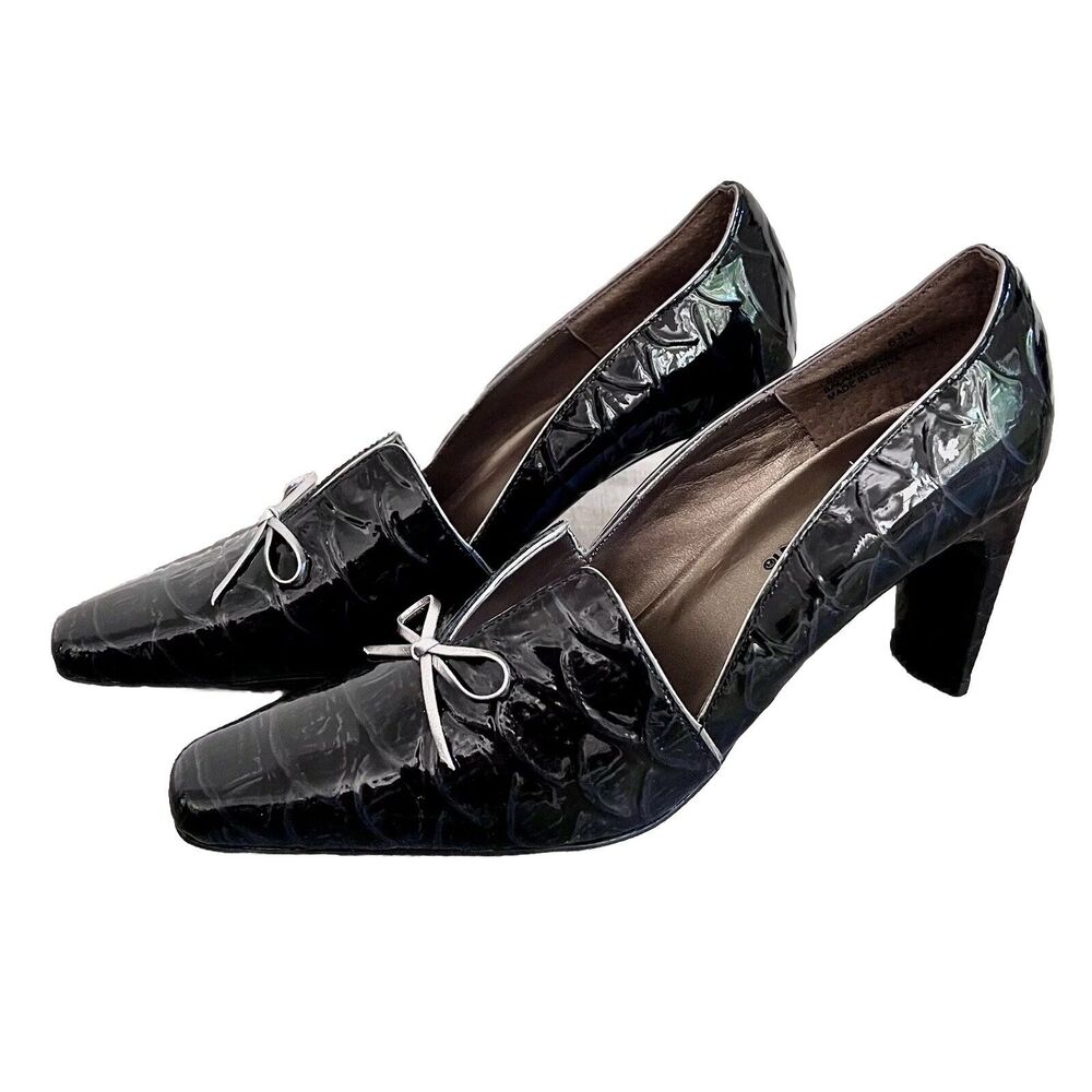 Bellini Black Leather Connie High Heel Shoes Size 6.5 Silver Bow & Trim Accents